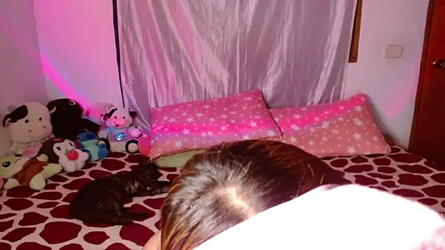 chloe roxy online show from 03-25-26, 03:50