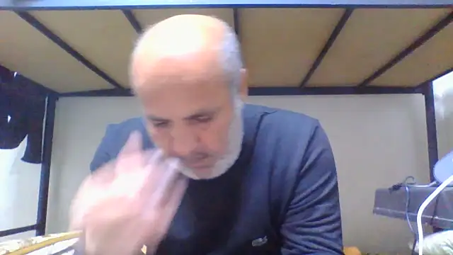 Snapshot of ahmetsoner0249 chatting on 06-01-26, 02:06 ahmetsoner0249 online show from 06-01-26, 02:06