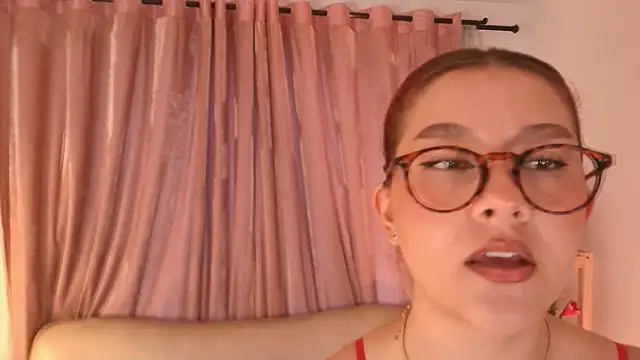 AmyKiss  online show from 03-11-26, 12:43