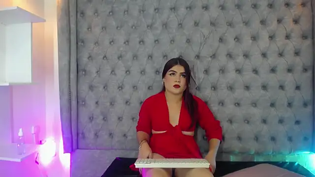 Snapshot of Jasmine_Jones7 chatting on 02-19-26, 11:51 Jasmine Jones7 online show from 02-19-26, 11:51