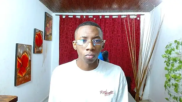 milo018 online show from 05-05-26, 02:09