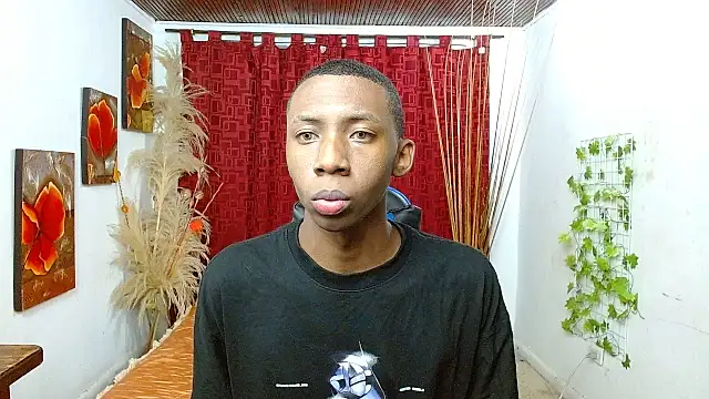 milo018 online show from 03-26-26, 08:34