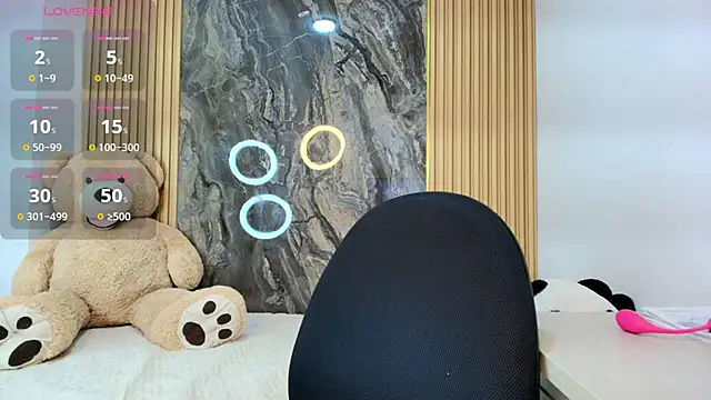 Snapshot of scarlett_lumi chatting on 02-20-26, 10:28 scarlett lumi online show from 02-20-26, 10:28