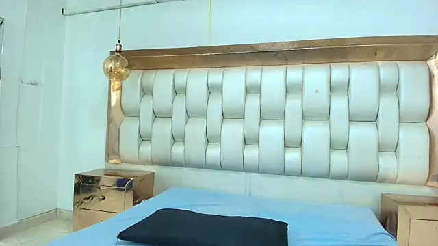 AzulMaveric online show from 03-28-26, 05:14