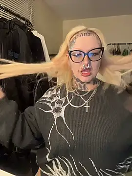 grindhouseho online show from 04-11-26, 03:58