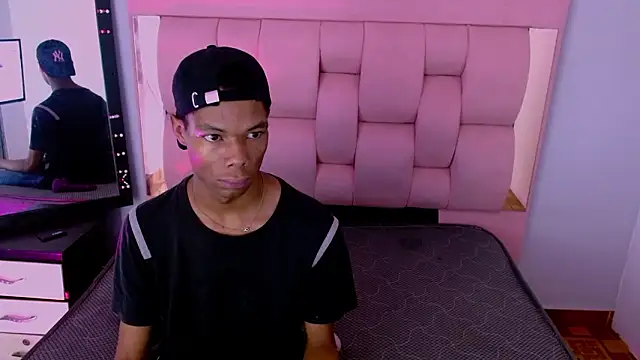 Santiago Ortiz  online show from 03-01-26, 01:55