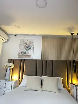 Lorenn Sweet online show from 04-10-26, 11:50