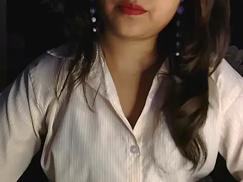 Snapshot of sassy_slut_69 chatting on 05-28-26, 04:42 sassy slut 69 online show from 05-28-26, 04:42