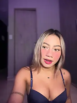 Dulce Sofi  online show from 03-21-26, 08:02