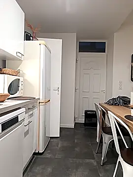 olivbisoumis online show from 04-17-26, 04:48