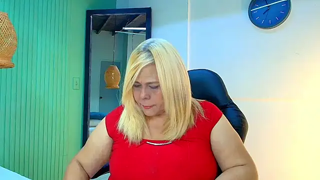 Snapshot of eva_colen50 chatting on 03-13-26, 06:02 eva colen50 online show from 03-13-26, 06:02