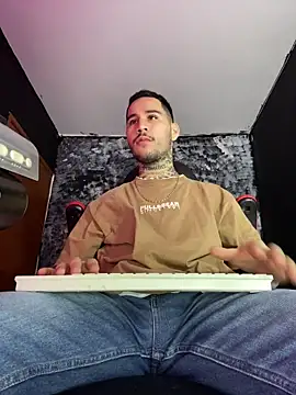 king of desire online show from 07-11-26, 05:02