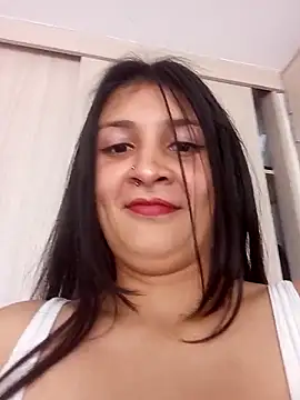 Snapshot of Cami_carvajal chatting on 02-19-26, 04:26 Cami carvajal online show from 02-19-26, 04:26