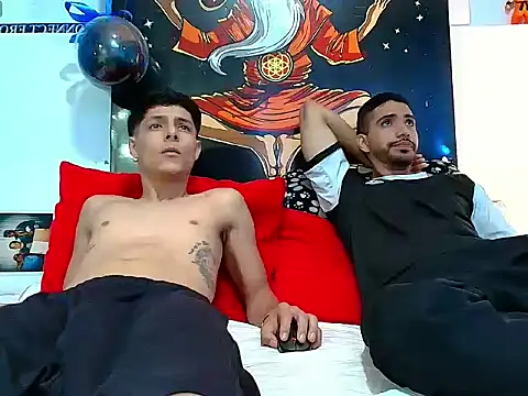 Eliassalvatore  online show from 04-04-26, 12:39