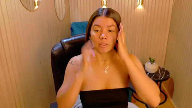 Alessia Monroe  online show from 03-07-26, 08:25