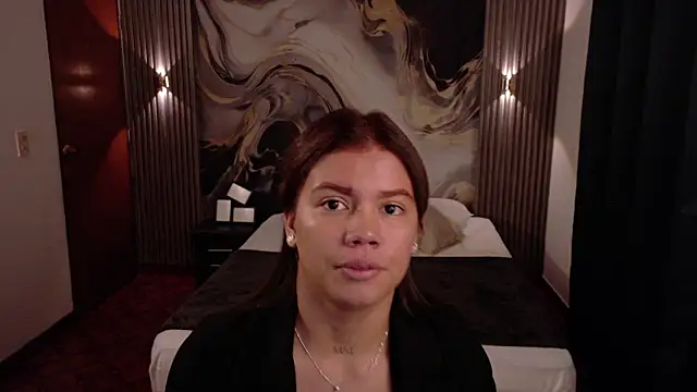 Alessia Monroe  online show from 04-13-26, 08:13