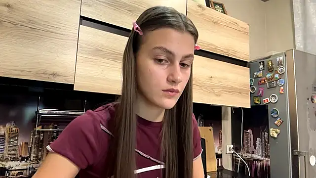 Snapshot of SwappingFate chatting on 02-25-26, 01:22 SwappingFate online show from 02-25-26, 01:22