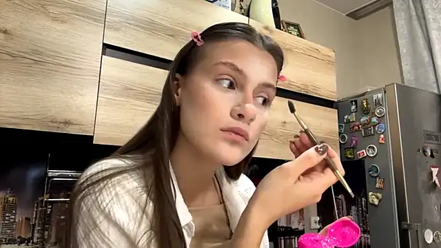 Snapshot of SwappingFate chatting on 02-18-26, 01:51 SwappingFate online show from 02-18-26, 01:51