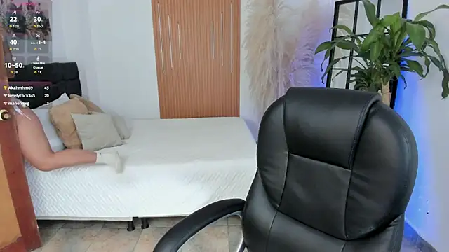 Snapshot of sara_stormy chatting on 07-17-26, 02:36 sara stormy online show from 07-17-26, 02:36