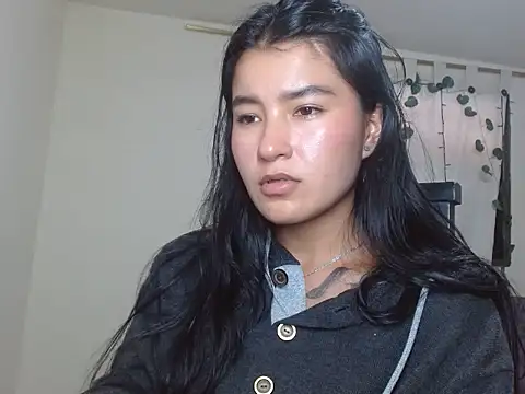 Miiia a online show from 03-10-26, 08:24