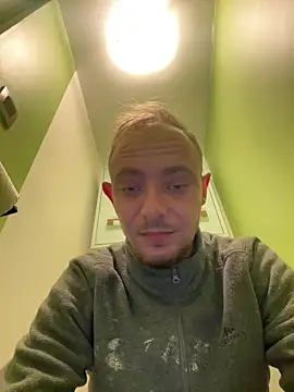 Crevette311 online show from 01-06-26, 02:32