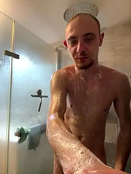 Crevette311 online show from 01-12-26, 03:30