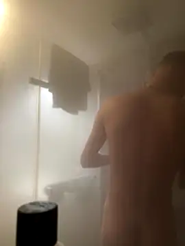 Crevette311 online show from 12-04-25, 06:29