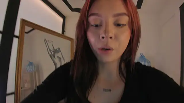 Snapshot of MelLove_ chatting on 02-25-26, 12:11 MelLove online show from 02-25-26, 12:11