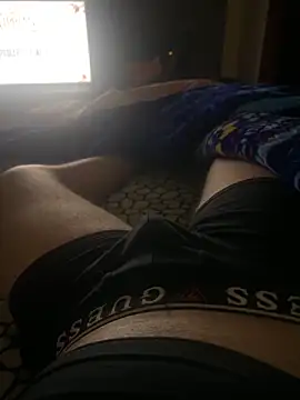 giulioO00 online show from 03-06-26, 12:38