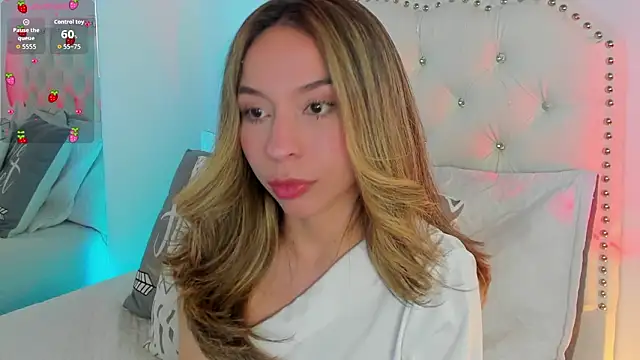 LuuluBerry online show from 03-02-26, 08:49