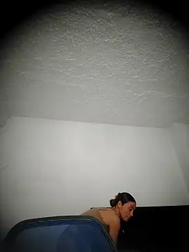 Snapshot of isaa- chatting on 05-25-26, 06:39 isaa- online show from 05-25-26, 06:39