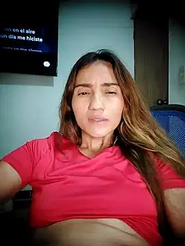 Snapshot of isaa- chatting on 05-15-26, 11:25 isaa- online show from 05-15-26, 11:25