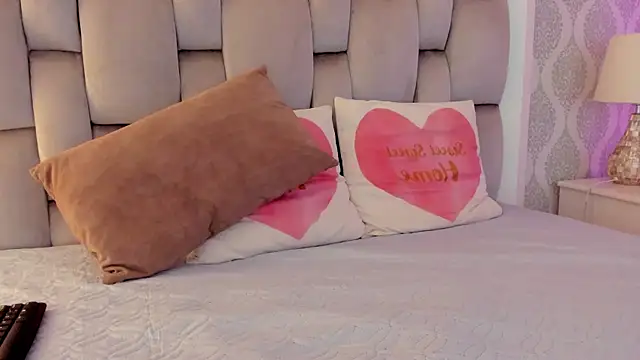 vero domplay online show from 03-11-26, 03:33