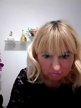 -Nefertiti- online show from 03-07-26, 08:03