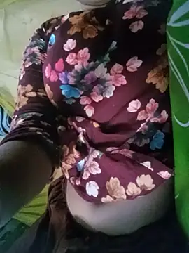 BreezySexyGirl69 online show from 06-03-26, 07:20