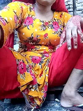 BreezySexyGirl69 online show from 04-19-26, 05:52