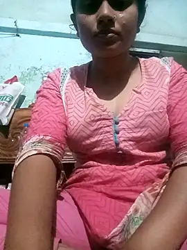 BreezySexyGirl69 online show from 03-10-26, 04:44