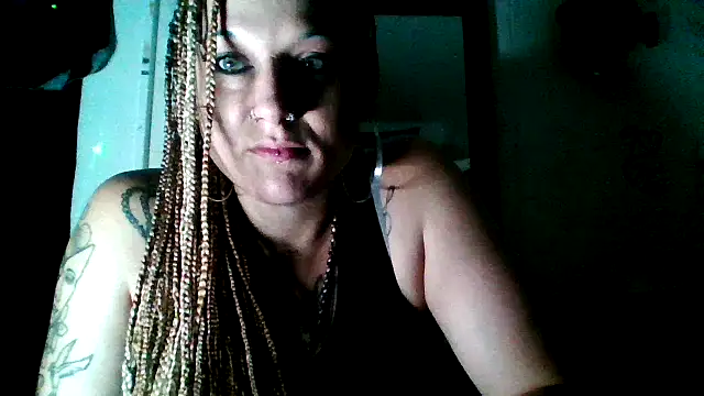 Snapshot of OCEANWATER1991 chatting on 06-19-26, 07:47 OCEANWATER1991 online show from 06-19-26, 07:47