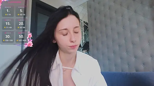 Snapshot of MiguelinaRasmuson chatting on 06-03-26, 11:11 MiguelinaRasmuson online show from 06-03-26, 11:11