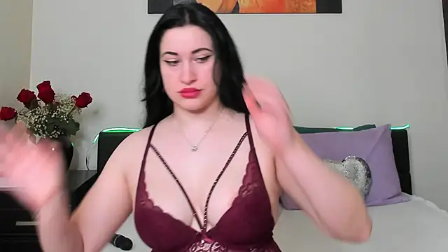 GoldenLunaa online show from 03-31-26, 05:53