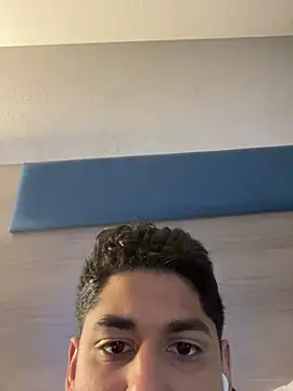 charles23xavier25 online show from 02-23-26, 09:48