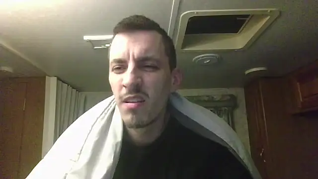 luverrboyy online show from 06-16-26, 02:11