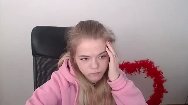 FoxiLana online show from 02-19-26, 08:11