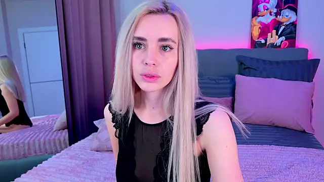 Snapshot of Rossy_X chatting on 06-05-26, 12:48 Rossy X online show from 06-05-26, 12:48