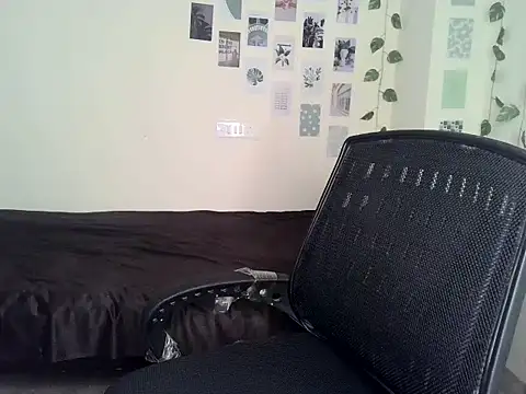 Snapshot of SIKSHA_SINGH chatting on 02-28-26, 06:02 SIKSHA SINGH online show from 02-28-26, 06:02