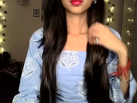 SIKSHA SINGH online show from 04-05-26, 05:52