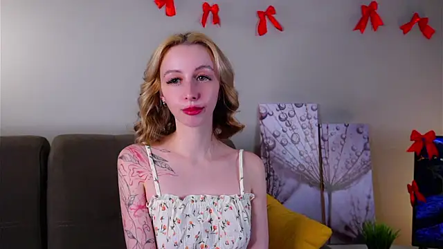 EugeniaEarl online show from 02-25-26, 12:05