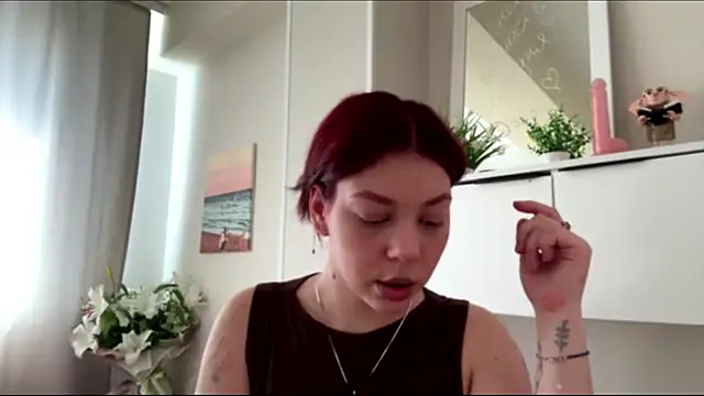 babyphia online show from 03-24-26, 08:58