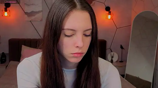 elise robbie online show from 03-30-26, 01:07