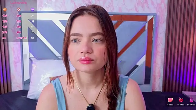 Snapshot of LittleeSara18 chatting on 05-29-26, 11:27 LittleeSara18 online show from 05-29-26, 11:27
